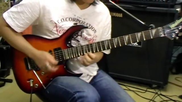 WASHBURN RS940 GUITAR DRIVE SOUND смотреть онлайн