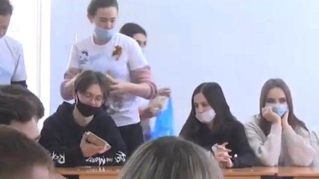 125 ГРАММ ХЛЕБА смотреть онлайн