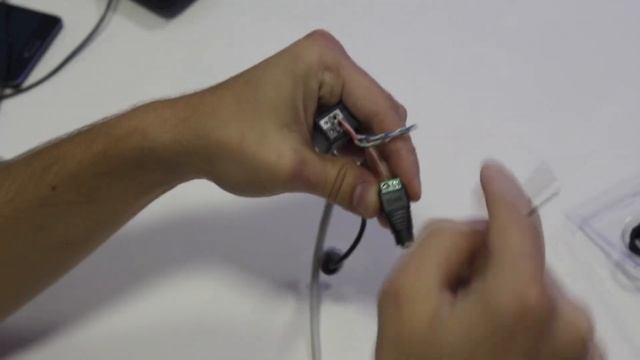 Как подключить Аналоговую камеру по витой паре смотреть онлайн