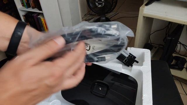 Monitor Acer ZeroFrame 23.8 KA242Y - Unboxing e primeiras impressoes смотреть онлайн