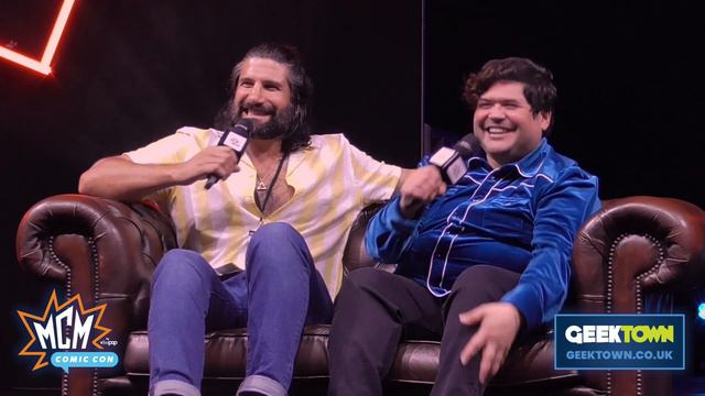 FILMING CLOAK OF DUPLICATION | What We Do in the Shadows Interview | Kayvan Novak & Harvey Guillén смотреть онлайн