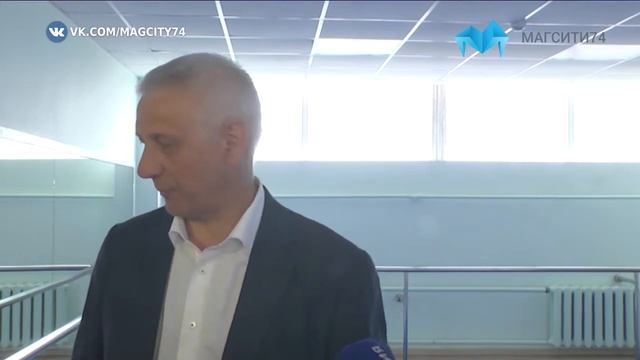 Сергей Бердников посетил спортивную школу №3, где был проведён капитальный ремонт смотреть онлайн