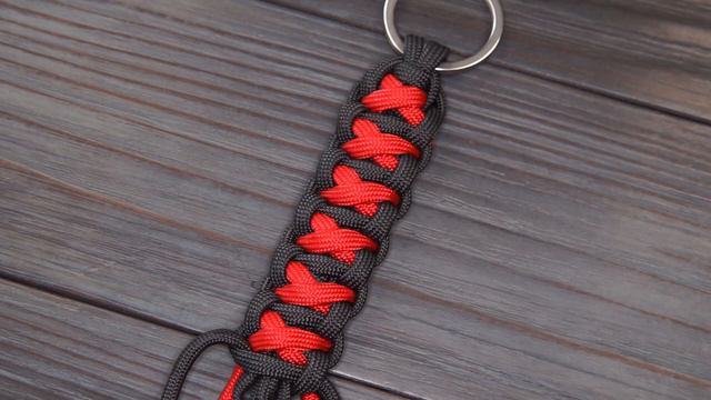 Crisscrossed paracord keychain смотреть онлайн