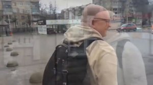 по башке себе постучи