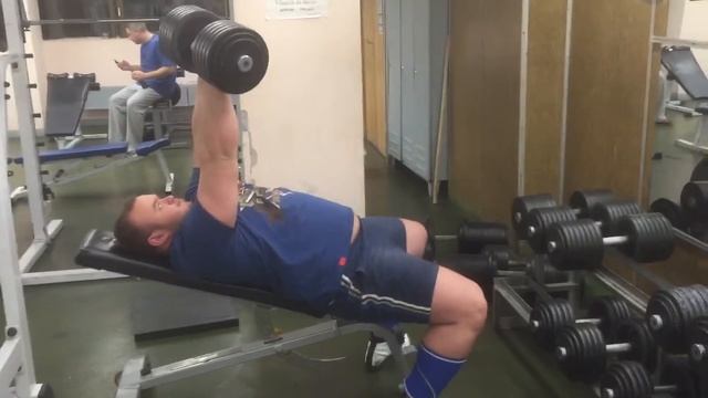 Жим гантелей 30градусов смотреть онлайн