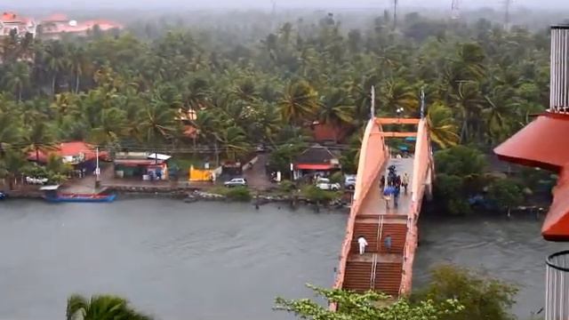 Тропический ливень в Амритапури смотреть онлайн