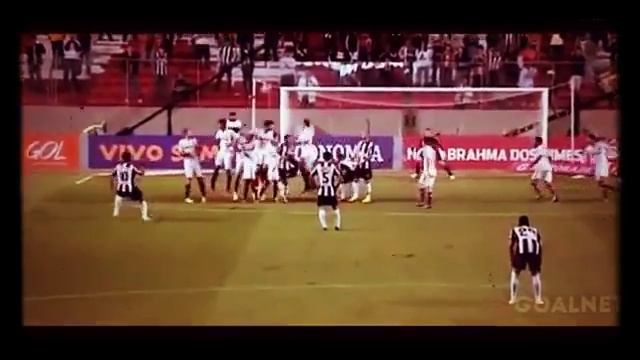 Роналдиньо легенда в свои триумфальные года