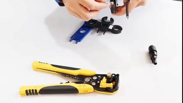 daxtromn how to connect the PV cable with the PV connecter with your sollar controller inverter смотреть онлайн