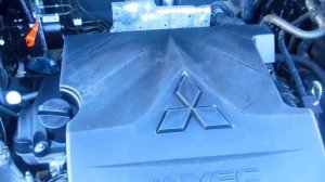 Крысы. Крысы в автомобиле. Как бороться с крысами.Крысиные экскременты под капотом.