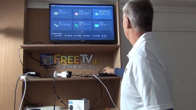 EZ by Dahua™ 4MP CVI Bullet Camera (20m IR, 3.6mm Lens) смотреть онлайн