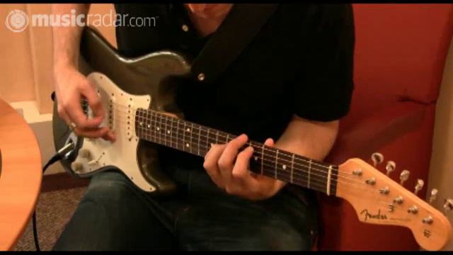 Electro-Harmonix POG 2 video demo from MusicRadar смотреть онлайн