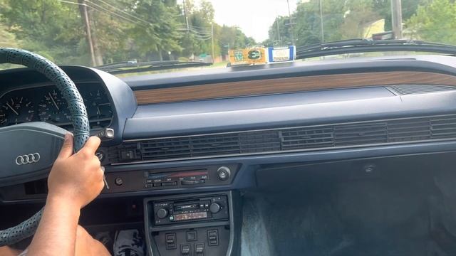 1979 Audi 5000 смотреть онлайн