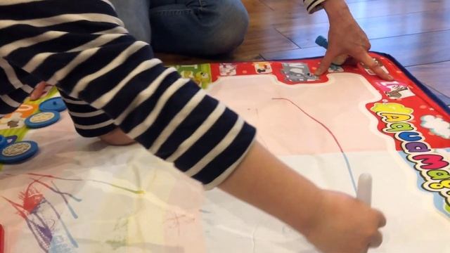 Отзыв от Дарьи на коврик для рисования водными маркерами. смотреть онлайн