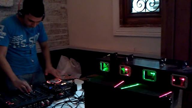 'Vue Bar' Live set quick video - Dj Eazy-K смотреть онлайн