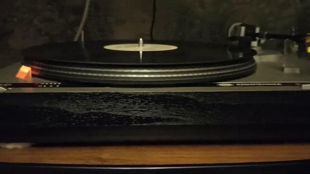 Обзор виниловых пластинок и hi fi системы. Часть 1. смотреть онлайн