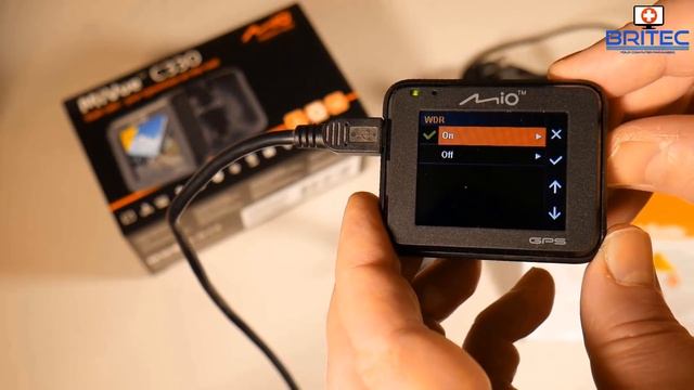 Mio MIVUE C330 1080p dash cam with GPS and Speed Camera Detection смотреть онлайн