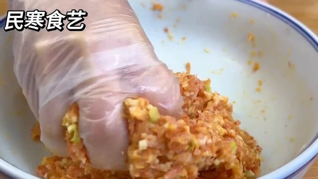 糯米不要只会包粽子，? 教您从没吃过的做法，外酥里糯，比粽子还香，【民寒食藝】，#豬肉捲料理，#豬肉捲食譜，#豬肉捲的做法，#chinesefood，#美食，#food，#豆腐皮糯米肉卷 #香脆糯香 смотреть онлайн