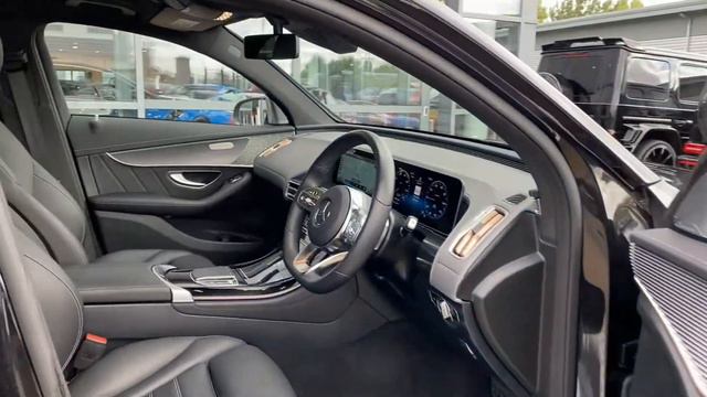 Redline: Mercedes-Benz EQC EQC 400 80kWh AMG Line (Premium) Auto 4MATIC 5dr - KW69 LAE