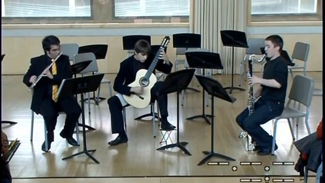 J.S. Bach: Flute Sonata in E minor [Flute, Bass Clarinet and Guitar] смотреть онлайн