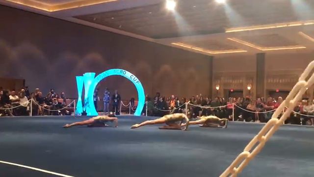 Keity Almeida, Bruna Menezes e Fernanda Duarte смотреть онлайн