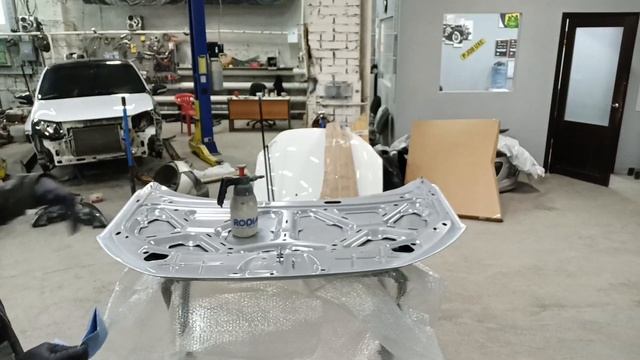 Покраска нового капота. Весь процесс смотреть онлайн