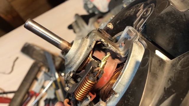 BMW X3 F25 Простой ремонт мотора печки смотреть онлайн