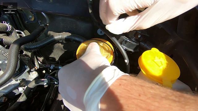 Isuzu 4JJ1-TCX Fuel Filter Replacement (D-Max & MU-X) смотреть онлайн