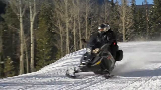 2015 Ski Doo Grand Touring смотреть онлайн