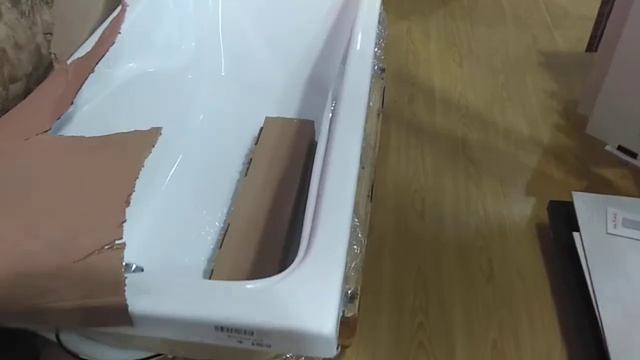 Видео обзор Ванна Triton,Катрин 1700х700 в СУПЕРМАРКЕТЕ "ДОМИК2000" смотреть онлайн