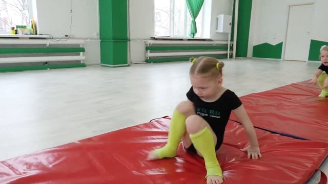 Хореография и гимнастика для детей смотреть онлайн