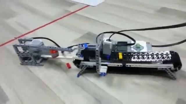 Конвейер сортировщик  Клуб робототехники 'СтартРобот'  Ростов на Дону