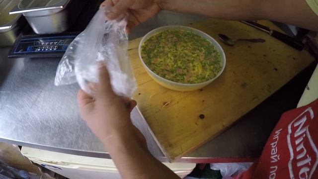 Быстрый завтрак омлет в пакете?? смотреть онлайн