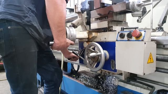 Repair CAT 988 Loader Rod & New Machine Day | Machining & Welding смотреть онлайн