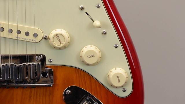 New! Fender American Ultra Stratocaster - Overview & Demo смотреть онлайн