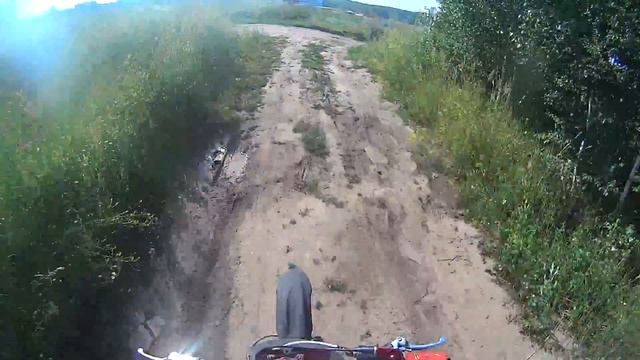 Веселая поездка до гаража на Кроссе смотреть онлайн