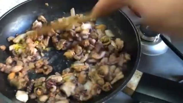 Жульен из морского коктейля смотреть онлайн