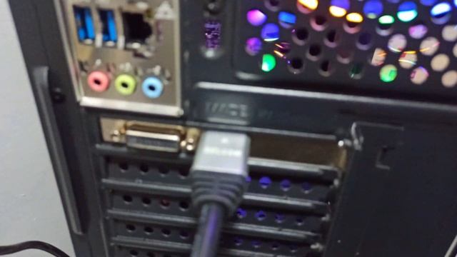 Como conectar dos monitores a tu PC GAMER !!! | DVI-D a VGA | La mejor opción ?? | EdisonMarchena смотреть онлайн