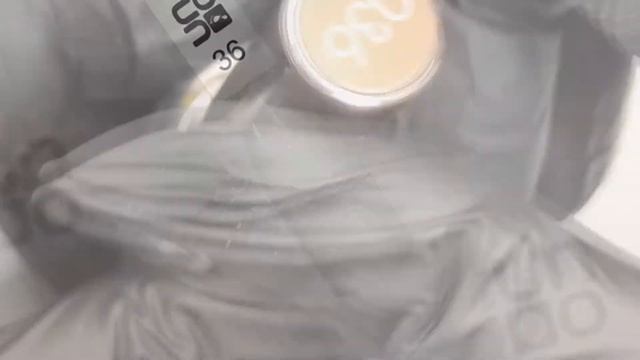 Выкраска: Однофазный гель–лак UNO №36 Pedicure Line смотреть онлайн