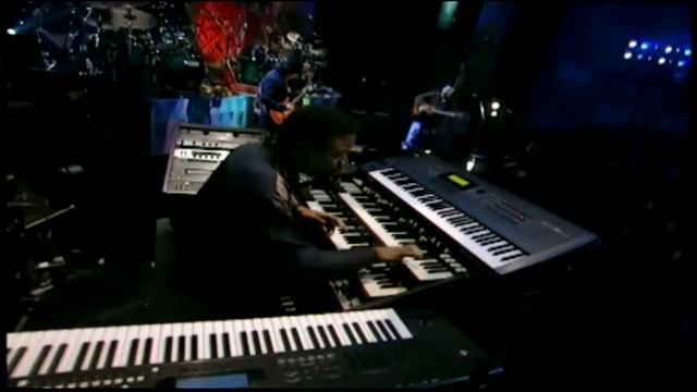 Everlast/Carlos Santana - Put Your Lights On (Supernatural Live DVD) смотреть онлайн