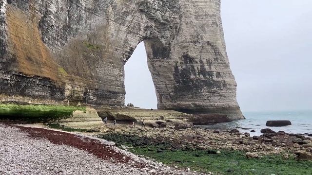 Étretat Vlog | Нормандия | Как Добраться в Самое Красивое Место во Франции смотреть онлайн