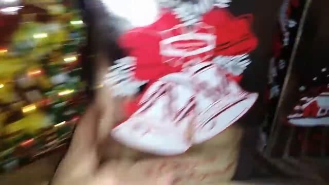 Получили много новогодних конфетных подарков! Муж подарил веб камеру на Новый год! смотреть онлайн