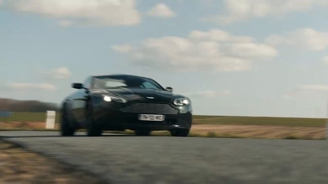 Aston Martin V8 Vantage 4.3 (manual) смотреть онлайн