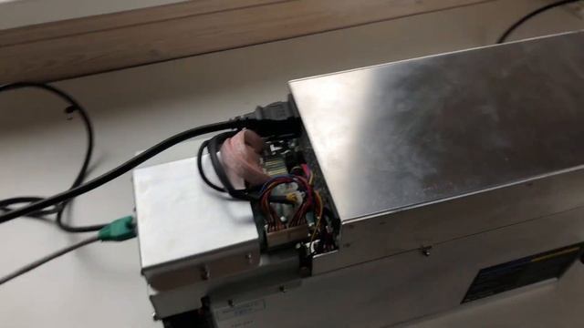 Обзор-распаковка асика Innosilicon T2T-32T.. показания ваттметра.. шум..