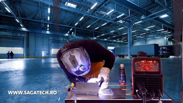 Aparat sudura 4 in 1 - BLM MIGCUTTIGPULSE 2150 test - SAGATECH.RO смотреть онлайн
