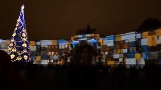 Новогоднее световое шоу на Дворцовой площади смотреть онлайн