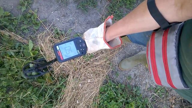 QUEST Q20 METAL DETECTOR - FIELD TEST смотреть онлайн
