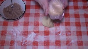 ЭЛАСТИЧНОЕ ТЕСТО ДЛЯ ПЕЛЬМЕНЕЙ НА КИПЯТКЕ С ЯЙЦОМ