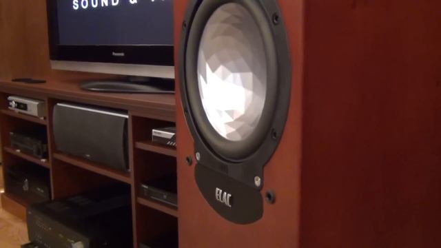 Goran Bregovic +Elac fs 249+Arcam avr 300+Vincent cd S6MK смотреть онлайн