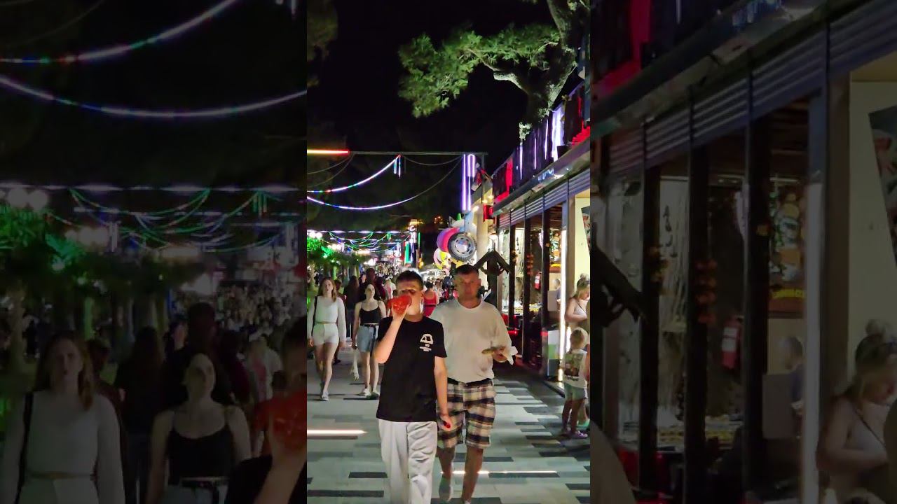 #Кабардинка. Вечерняя движуха. Курорт начинает трещать по швам. смотреть онлайн