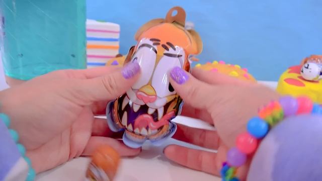 Cookie Swirl C Mighty Beanz BEAN Capsule :D смотреть онлайн